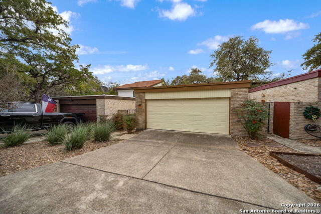 Image 3 of 35 For 11622 Caprock Street