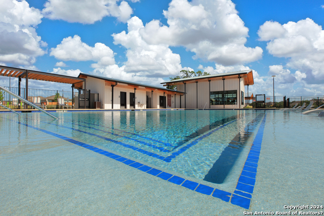 Listing photo id 7 for 1590 Lone Grapevine