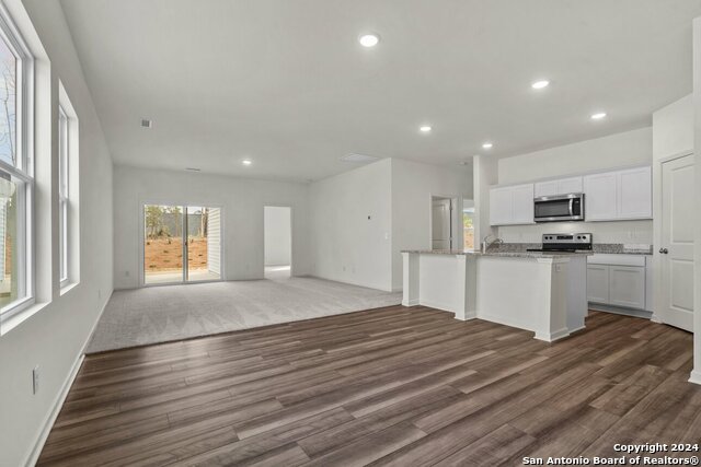 Image 10 of 10 For 128 Dionicio Loop