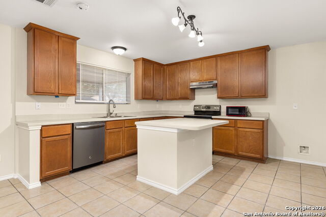 Image 8 of 25 For 7403 Concerto