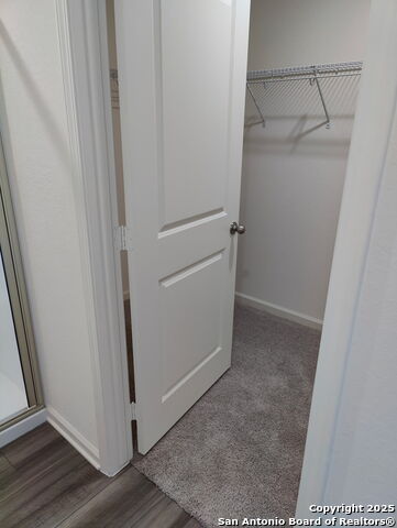 Image 18 of 33 For 5475 Bluebell Mdw