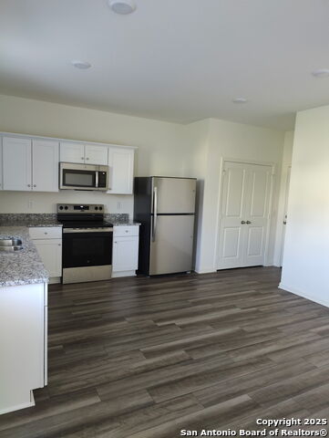 Image 8 of 33 For 5475 Bluebell Mdw