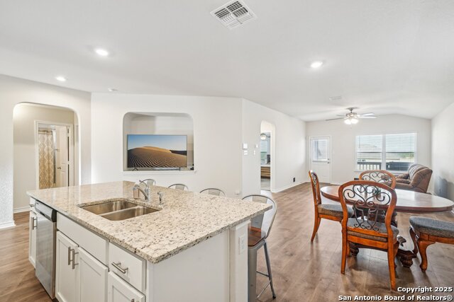 Image 11 of 26 For 1733 Rocky Rise