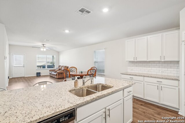 Image 12 of 26 For 1733 Rocky Rise