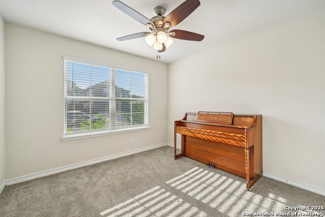 Image 17 of 26 For 1733 Rocky Rise