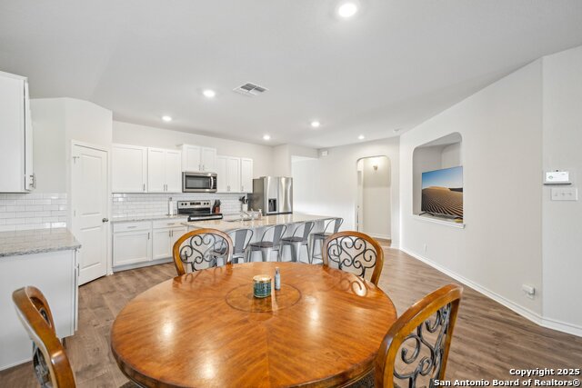 Image 7 of 26 For 1733 Rocky Rise