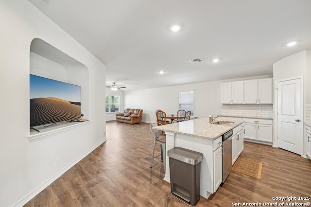 Image 8 of 26 For 1733 Rocky Rise