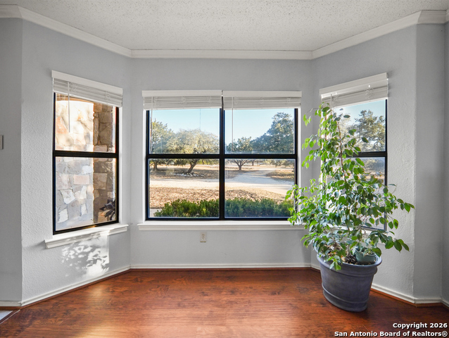 Image 12 of 29 For 988 Summit  