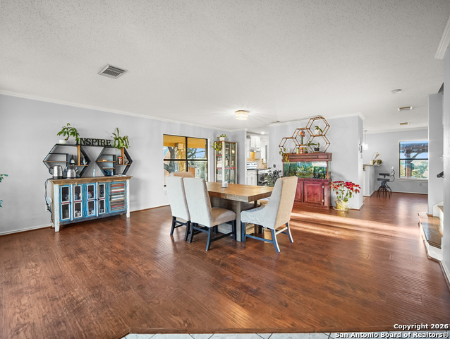 Image 4 of 29 For 988 Summit  