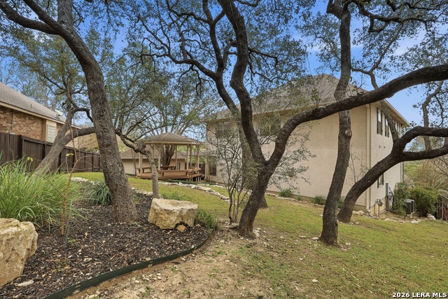 Image 29 of 38 For 18339 Emerald Oaks