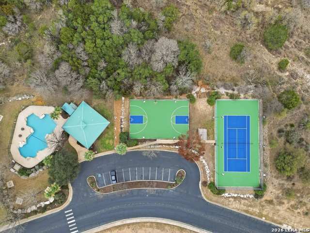 Image 30 of 38 For 18339 Emerald Oaks