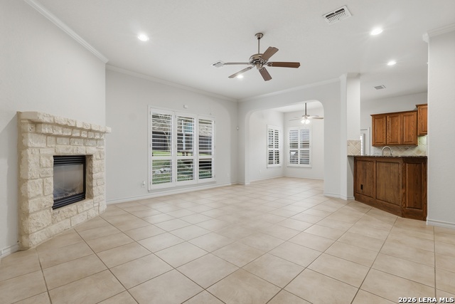 Image 7 of 38 For 18339 Emerald Oaks