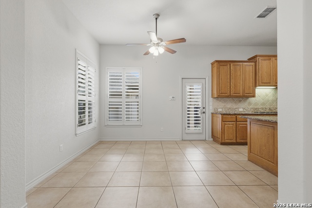 Image 8 of 38 For 18339 Emerald Oaks