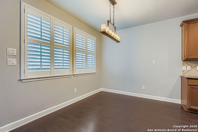 Image 15 of 28 For 4130 Woodbridge Way