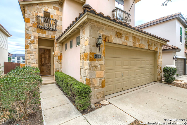 Image 4 of 28 For 4130 Woodbridge Way