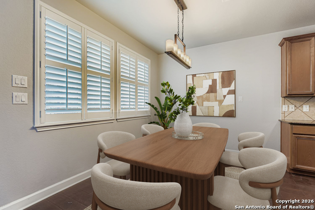 Image 9 of 28 For 4130 Woodbridge Way