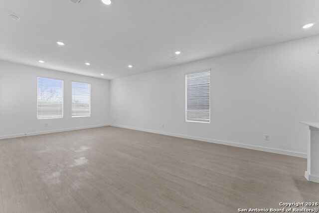 Image 15 of 33 For 6611 Titan Park