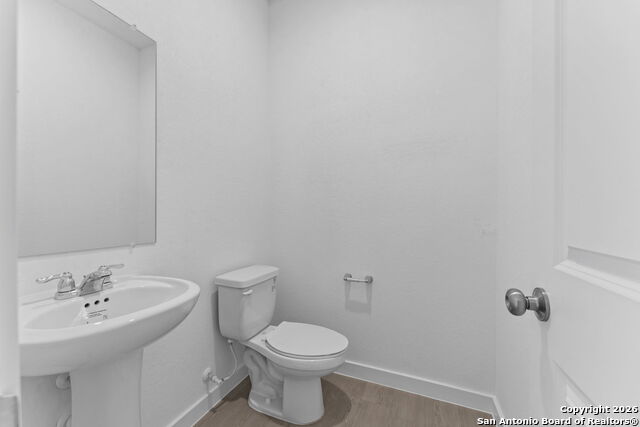 Image 3 of 33 For 6611 Titan Park