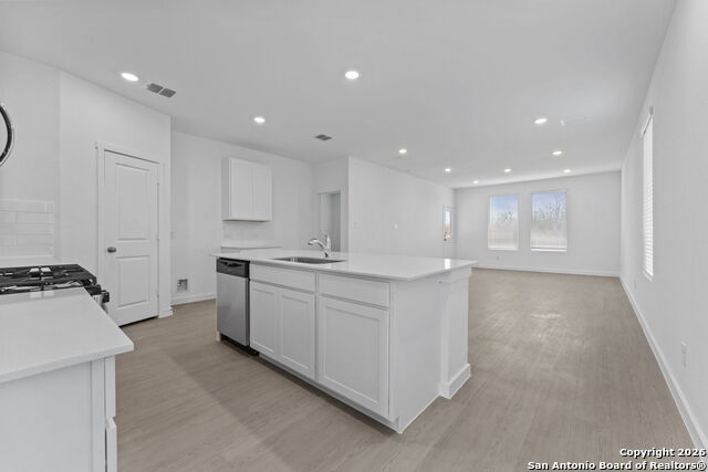 Image 6 of 33 For 6611 Titan Park