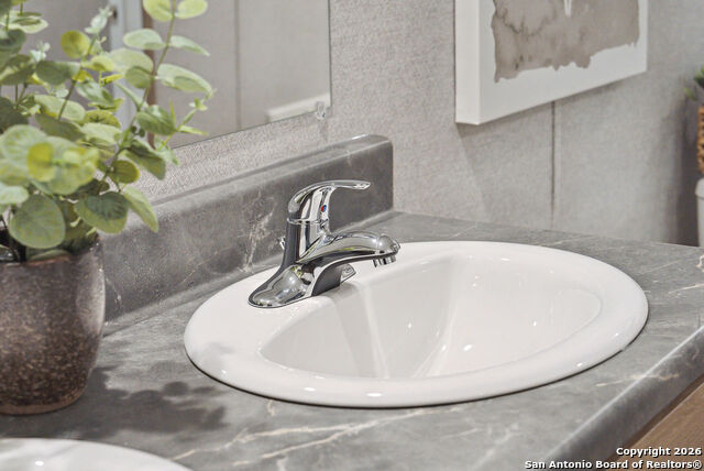 Image 40 of 46 For 12180 Fm 1117