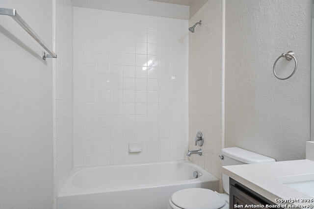 Image 25 of 35 For 13267 Frogs Leap