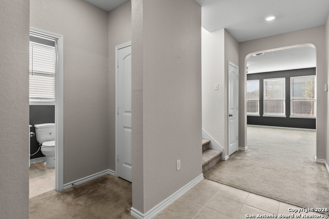 Image 11 of 47 For 8239 Phantom Fld