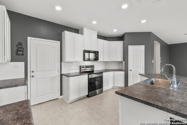 Image 17 of 47 For 8239 Phantom Fld