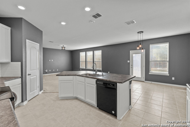 Image 20 of 47 For 8239 Phantom Fld