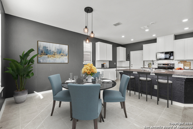 Image 25 of 47 For 8239 Phantom Fld