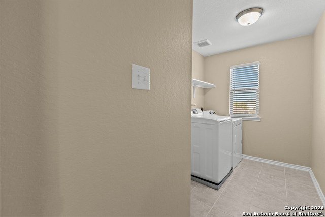 Image 46 of 47 For 8239 Phantom Fld