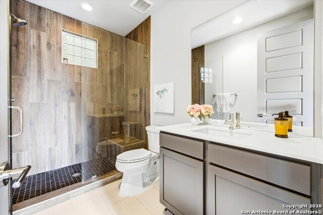 Image 18 of 29 For 615 Fulton Ave Unit 3