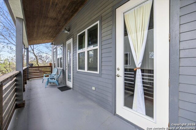 Image 19 of 29 For 615 Fulton Ave Unit 3