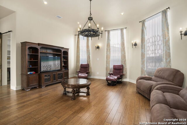 Image 14 of 77 For 18002 Granite Hill