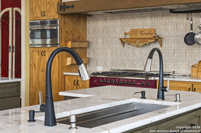 Image 22 of 77 For 18002 Granite Hill