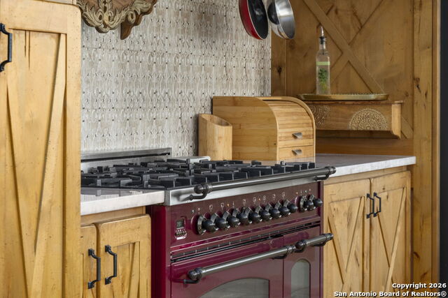 Image 23 of 77 For 18002 Granite Hill