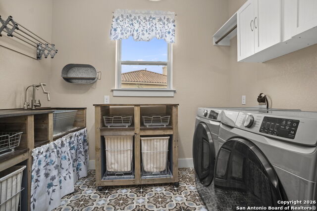 Image 28 of 77 For 18002 Granite Hill