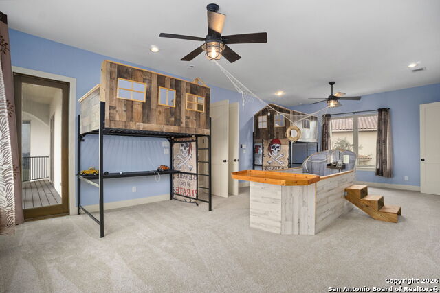 Image 42 of 77 For 18002 Granite Hill