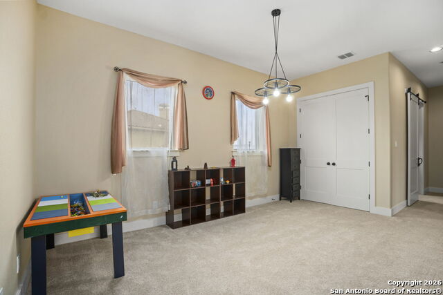 Image 52 of 77 For 18002 Granite Hill