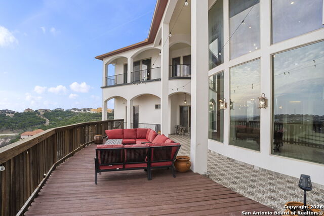 Image 57 of 77 For 18002 Granite Hill