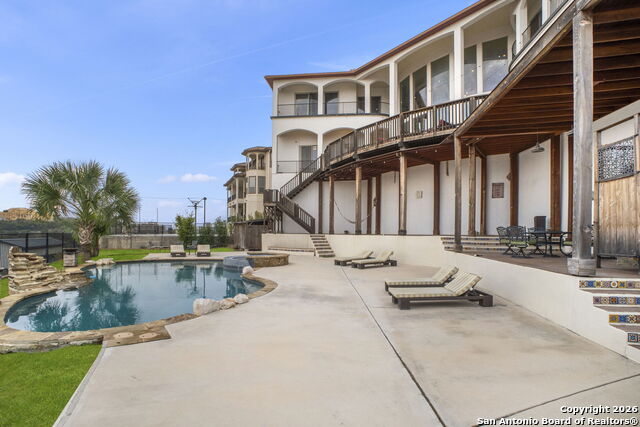 Image 63 of 77 For 18002 Granite Hill