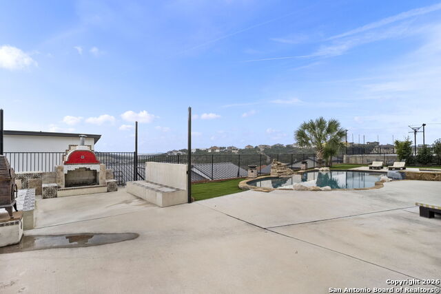 Image 65 of 77 For 18002 Granite Hill