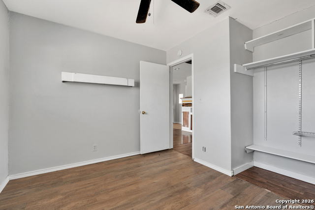 Image 11 of 22 For 8118 Whistler