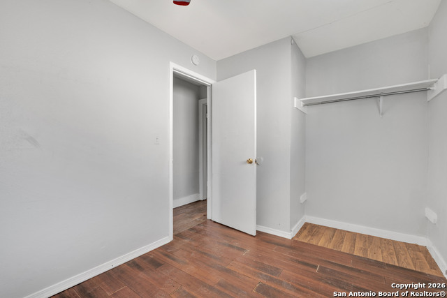 Image 12 of 22 For 8118 Whistler