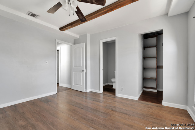 Image 13 of 22 For 8118 Whistler