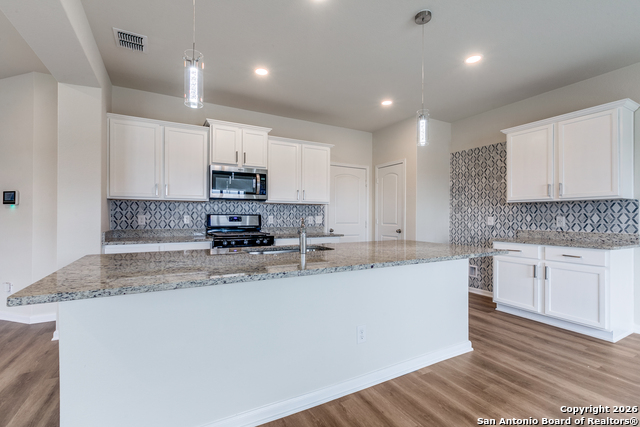 Image 9 of 25 For 4111 Hidden Hollow Isle