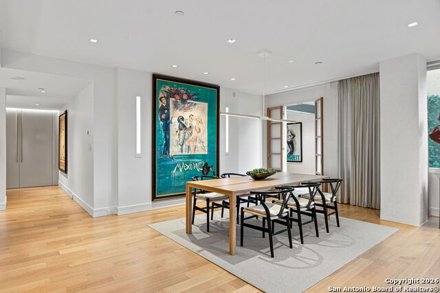 Image 10 of 45 For 200 Patterson  Unit 118