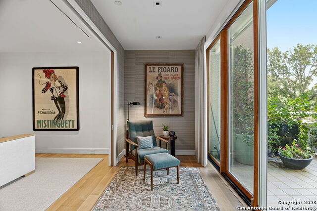 Image 19 of 45 For 200 Patterson  Unit 118