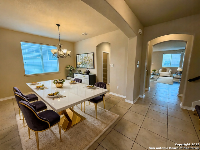 Image 4 of 41 For 2930 Elm Tree Park