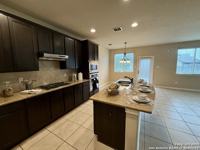 Image 8 of 41 For 2930 Elm Tree Park