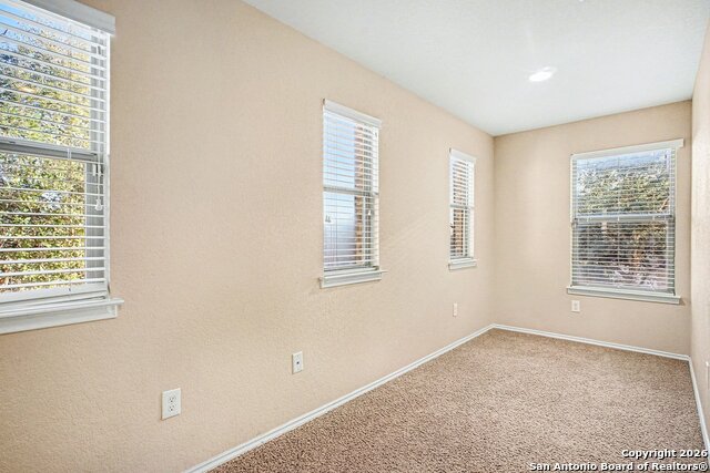 Image 18 of 26 For 136 Prairie Falcon